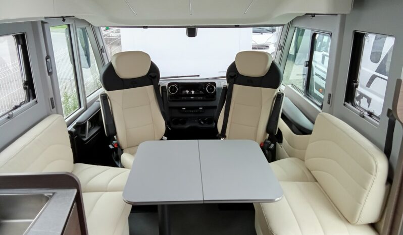 ADRIA SUPERSONIC 780 DC complet