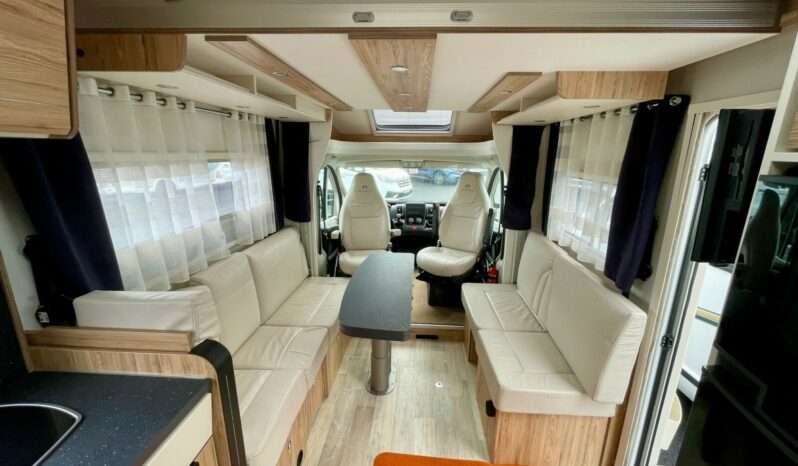 BAVARIA T696 STYLE complet