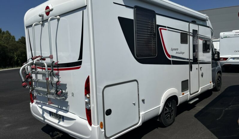 BURSTNER IT 736 complet